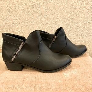 American Rag Black Boots